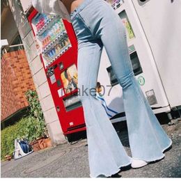 Women's Jeans AISIYIFUSHI Denim Flared Pants Women Vintage Bell Bottom Jeans Plus Size Warm Autumn Wide Leg Trousers Female Pant Flare Jeans J230818