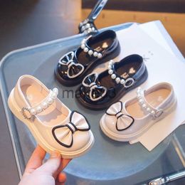 Sneakers 2023 New Girls Leather Shoes Cute Bow Girls Princess Shoes Soft Bottom Autumn Children Student Little Girl Shoes kids loafers J230818