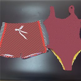 Дизайнеры купальников для пар Женские комплекты бикини Мужские шорты для плавания Купальник для влюбленных с буквенным принтом Летние каникулы Мужской и женский купальный костюм
