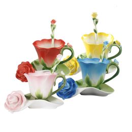 Mugs 3D Rose Shape Flower Enamel Ceramic Coffee Tea Cup and Saucer Spoon Highgrade Porcelain Creative Valentine Gift Design 230817