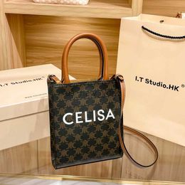 Totes 2023 CELN Luxury Brand Women's Tote Handbag Senior Designer Vertical niche Qin Score Crossbody Bag Dinner Handbag HKD230818