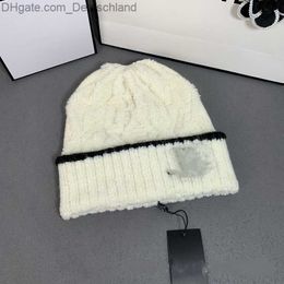 Beanie/Skull Caps Designer brand knitted hats men and women couples autumn and winter cold protection warm beanie hat fashion classic Z230818