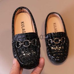 Sneakers Baby Boys Leather Shoes Kids Casual Flats Children Loafers Slipon Metal Buckle Chic Moccasins Flats for Wedding Party 2130 New J230818