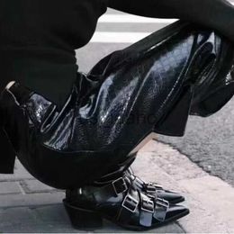 Stivali stivali da donna in pelle corta tacchi grossi boot boots designer a basso tacco a basso tacco cowboy nuove scarpe rocciose moccasin moda nero j230818