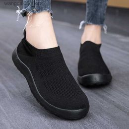 Dress Shoes Women Flats New Arrival Walking Flat Shoes Slip On Designer Shoes Tenis Sock Sneakers Shoes Woman Soft Plus Size Female Footwear T230818