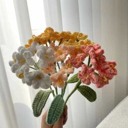 Decorative Flowers Wreaths Handmade Woven Flower Knitted Flower Finished Product Eternal Wool Bouquet Creative Gift Mother's Day Flower Gift HKD230818