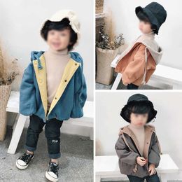 Jackets Boys Spring and Autumn Coat Doubledided Wear Solypol Casual Jacket Children 's Top Wearresistant Baby 230817