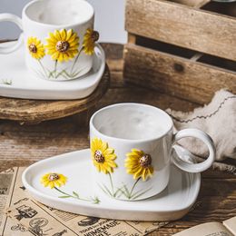 Mugs 1 Set Ceramic Sunflower Coffee Mug With Dessert Plate Novelty 3D Cake Saucer Afternoon Tea Milk Teacup 430ml Microwave Safe 230818