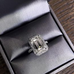Cluster Rings Fashion 925 Sterling Silver Wedding For Women Luxury 3ct Emerald Cut Simulated Diamond Fine Jewellery Gift Wholesale