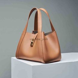 Totes Fashionable Soft Genuine Leather Women Luxury Designer Bags Chic Shoulder Basket Bag Party Female Mini Tote Purses Black 2022 HKD230818