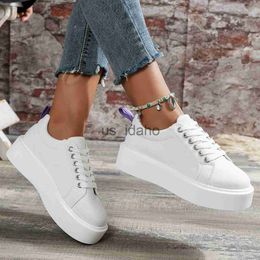 Dress Shoes New White Canvas Shoes for Women Casual and Comfortable Flat Shoes Fashion Vulcanized Shoes Sports Platform Shoes Walking Shoes J230818