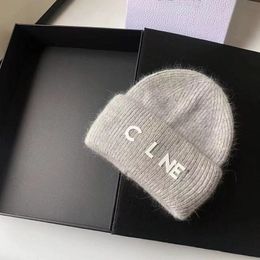 Beanie/Kafatası Kapakları Lüks Celns Örme Şapka Tasarımcı Kadın Beanie Cap Sıcak Moda Erkekler Balıkçı Cel Hat Fashion 2023
