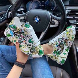 Dress Shoes Thick-soled Increased Women's Sports Shoes Women 2021 New Women's Hand-painted Graffiti White Shoes Outdoor Casual Shoes T230818