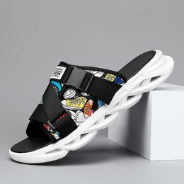 Slippers Summer Men Home Indoor Slides for Men's Shoes Comfort Flat Sole Non slip Flip flops Trend Beach Sport 230816