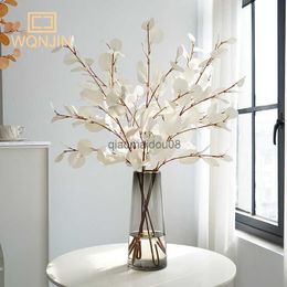 Decorative Flowers Wreaths Simulated Eucalyptus Apple Leaf Green Plant Hotel Wedding Home Table Party Decoration Autumn Single Branch Tree Leaves HKD230818