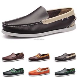 Casual Couro Driving Sapatos masculinos ervilhas Moda de borracha macia Moda negra de champanhe tan Khaki calçado cinza amarelo All-Match Lazy274