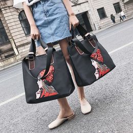 Sports Shoulder Travel Bag Women's Korean Short Distance Travel Handbag Men's Women's Fashion Sequin Embroidered Small Luggage 230815