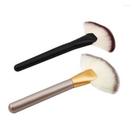 Makeup Brushes Cosmetic Beauty Tool Large Fan Brush Super Fluffy Powder Professional Soft Make Up