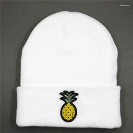 Berets Pineapple Embroidery Cotton Thicken Knitted Hat Winter Warm Skullies Cap Beanie For Men And Women 134
