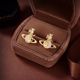 Woman Stud Designer Earrings Gold Hoop Earing Vivian Orecchini Luxury Women Saturn Pearl Earings Westwood jewelry 656