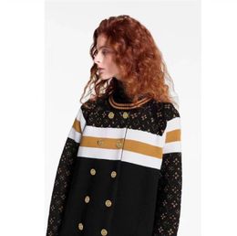 Designer clothes Women's Sweater V-neck luxury cardigan button high-end comfort plus size Long sleeve Coats