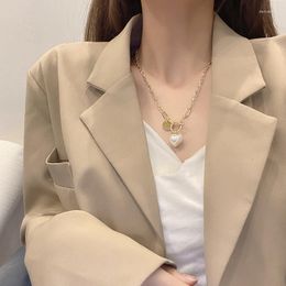 Pendant Necklaces Ins Cool Style Love Heart Pearl Necklace Women's 2023 In Luxury Niche Collar Big Chain Fashion Simple