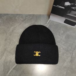 2023 Celns' Knitted designer Luxury Beanie Cap men and women's Fall and Winter Rabbit hair warm C brand couple CEL