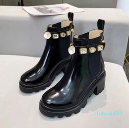 Fashion Spring and Autumn Women Short Boots with Diamond Embedding Designer Thick Heel Beautiful Ankle Boot Fashion Martin Bootss