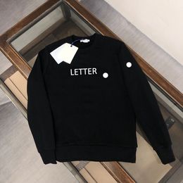 Erkek Tasarımcı Hoodies Kadın İşlemeli Rozet Logosu Hoodie Sweatshirts Gevşek Uzun Kollu Kapşonlu Jumper Üst M-2XL266L