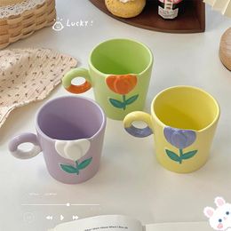 Mugs 350ml Hand-painted Tulip Stereoscopic Relief Coffee Cup Creative Ceramic Mug Breakfast Milk Oat Home Office Drinkware
