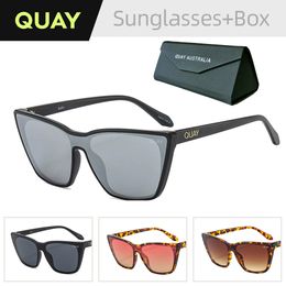 Quay Güneş Gözlüğü Marka Tasarımcı Güneş Gözlüğü UV400 Polarize Lens Açık Hava Spor Bisiklet Sürüş Seyahat Gözlükleri Modaya Modeli Güneş Gözlüğü 1212p25