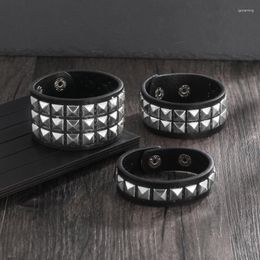 Link Bracelets Gothic Punk Unisex PU Leather Bracelet Multilayers Rock Spikes Rivet Chains For Women Men' Friends Jewellery