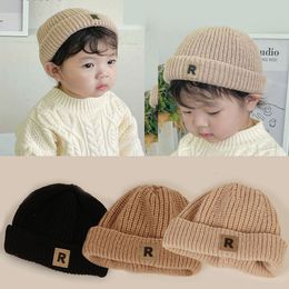 Caps Hats Solid Letter Baby Knitted Hat Beanie Winter Warm Kids Melon Cap Autumn Toddler Boys Girls Hip Hop 230818