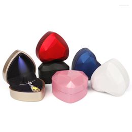 Jewelry Pouches 1Pcs Heart Shaped Ring Holder Box With Led Light Creative Waterproof Love Rings Packaging Display Case Storage