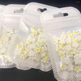 Nail Art Decorations 50Pcs/Bag Rhinestones White Flowers Elegant Style Resin 3D Gems 7.5cm Charms