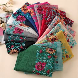 Scarves Plain Embroider Floral Viscose Shawl Scarf From Indian Bandana Print Cotton and Wraps Soft Foulard Muslim Hijab Cap 230818