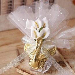 Wedding Favor Holders Acrylic Swan With Beautiful Lily Flower Party Gift Candy Favors Novelty Baby Shower SweetZZ