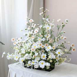 Decorative Flowers Luxury Daisy Artificial Flower Arrangement Wedding Event Stage Props Floor Floral Party Backdrop Decor Row Window Display