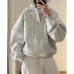 Womens Jackets Early Autumn Korean Version of the Casual Sports Style Letters Hooded Sweater Zip Cardigan Loose Jacket Tops Female 230818