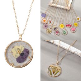 Pendant Necklaces E0BE Dried Flower Chain Golden Choker Y2k Jewelry For Girls Women