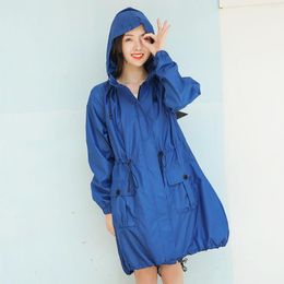 Trench da donna 2023 Fantasca a vento di moda con cappotto da esterno Giacca da cappotto lungo esterno pioggia impermeabile Casuatta casual