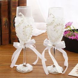 Wine Glasses 2Pc Wedding Champagne Flutes Bridal Groom Black White Dress Elegant Drink Goblet Flower Imitation Pearl Decor Red Glass Cup 230818