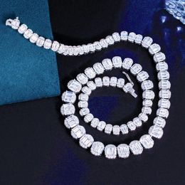 Chains Pera Super Quality Cubic Zirconia Silver Plated Round Necklaces Costume Party For Women Wear Jewellery Accessories P058