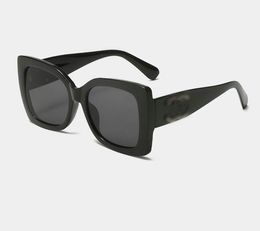 Designer Sunglasses For Women and Men Fashion Cat Eye Eyewear Model Special UV 400 Protection Letter Big Leg Double Beam Frame Outdoor Design Sunglasses 600