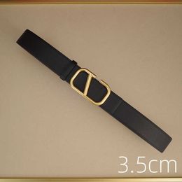 High Quality Designer Belt Black Golden V Buckle Belt Genuine Leather Retro Ceintures Men Women Loop Fashion formal Belt