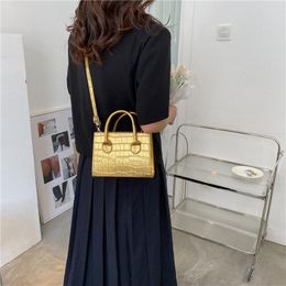 Evening Bags Retro Texture Simple Women's Bag Western Style Stone Pattern Messenger Solid Color Shoulder Fashion Hand-Held