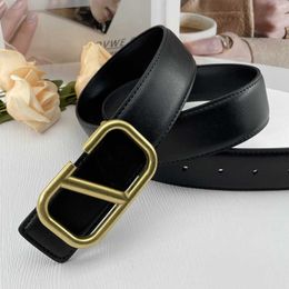 Black Desiner Golden V Genuine Leather Paris Cinturones Para Hombre Fashion Buckle Belt Letter Pattern 10A