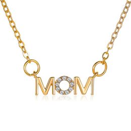 Pendant Necklaces Trendy Gold Color Mother's Day Necklace For Women Mother Heart Shaped MOM Choker Chain Charm Party Jewelry Gifts