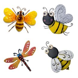 Garden Decorations Metal Bee Wall Art Hanging Sculptures Ornaments Home Backyard Yard Iron Indoor Outdoor Statue 230818