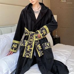 Black Gold Paisley Velvet Robe Sleepwear Clothing Luxury Winter Men Long Nightgown Hooded Warm Bath Robe210J